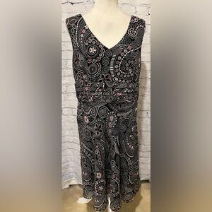 Studio I Petite, Black/pink Floral Sleeveless Dress, Size 16P